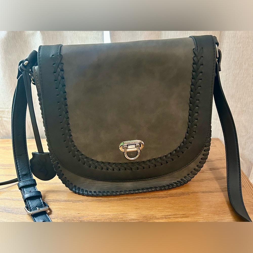 Browning Concealed Carry Crossbody Bag